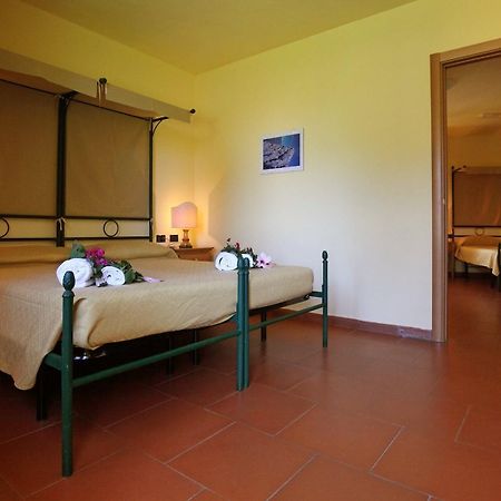Marina Del Marchese Beach Resort Botricello Exterior foto